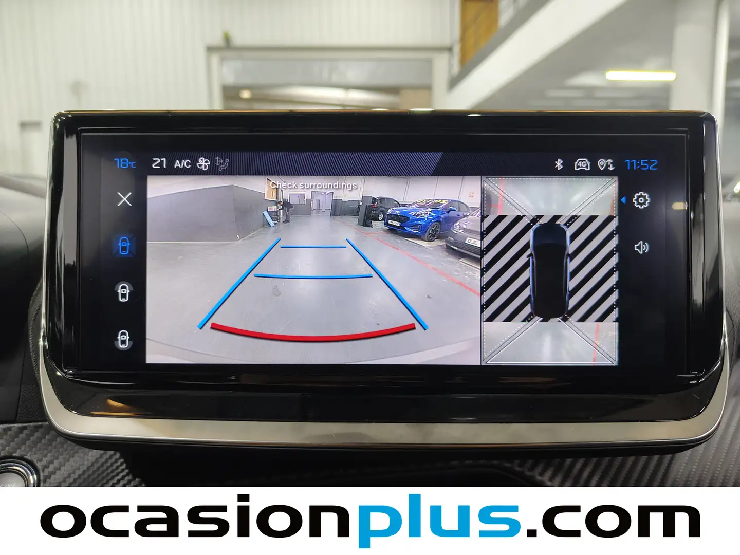 Foto Peugeot 2008 Peugeot 2008 Allure Hybrid eDCS6 (136 CV)