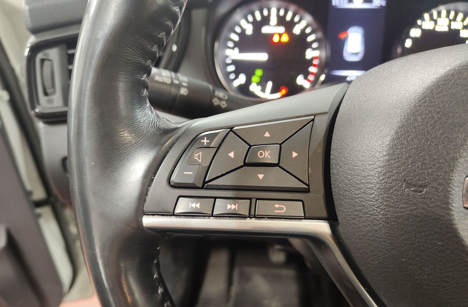 Nissan X-Trail 1.6 dCi Tekna 7 plazas - foto 37