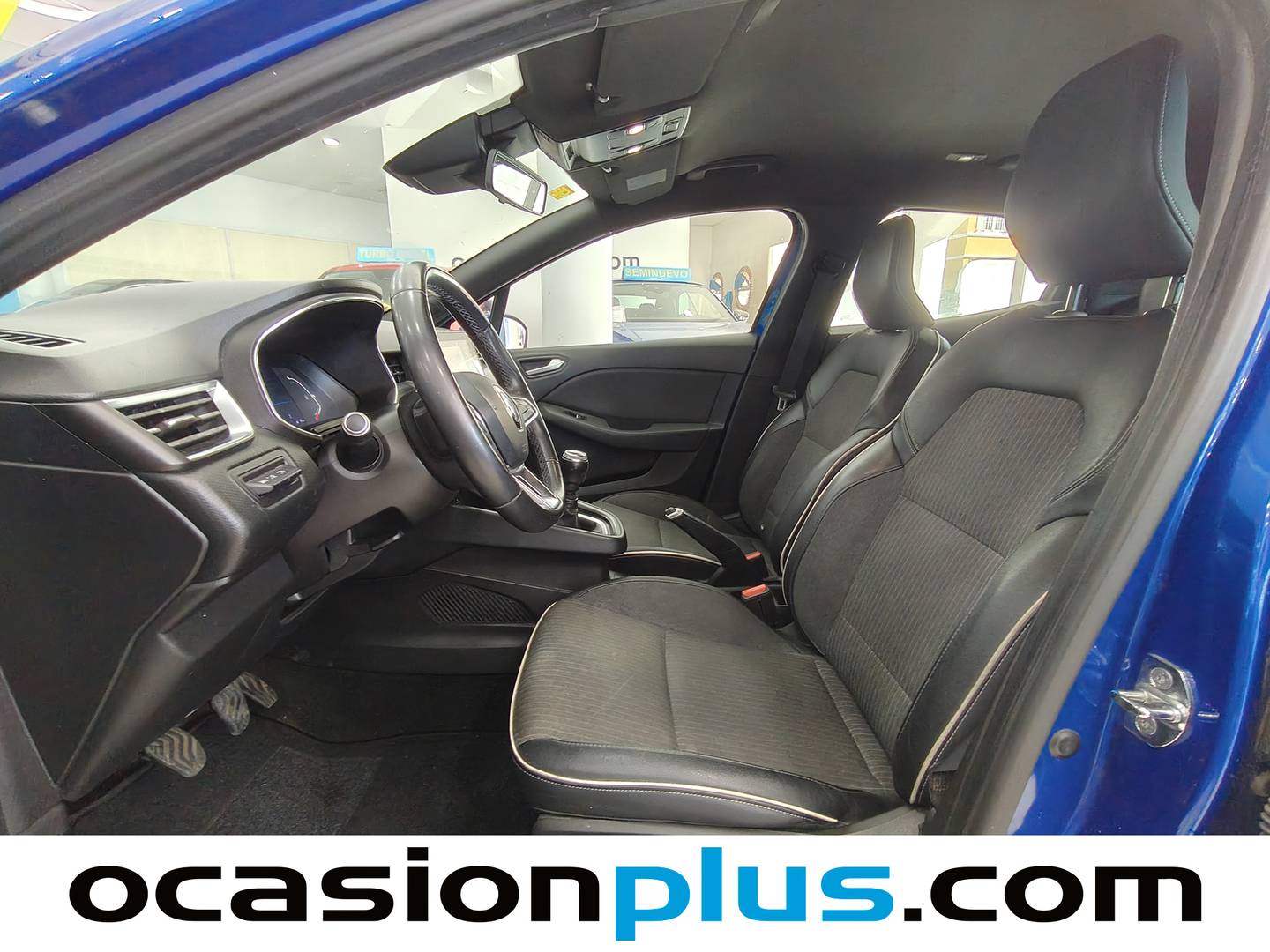 Foto asientos delanteros Renault Clio Renault Clio Zen Blue dCi (115 CV)