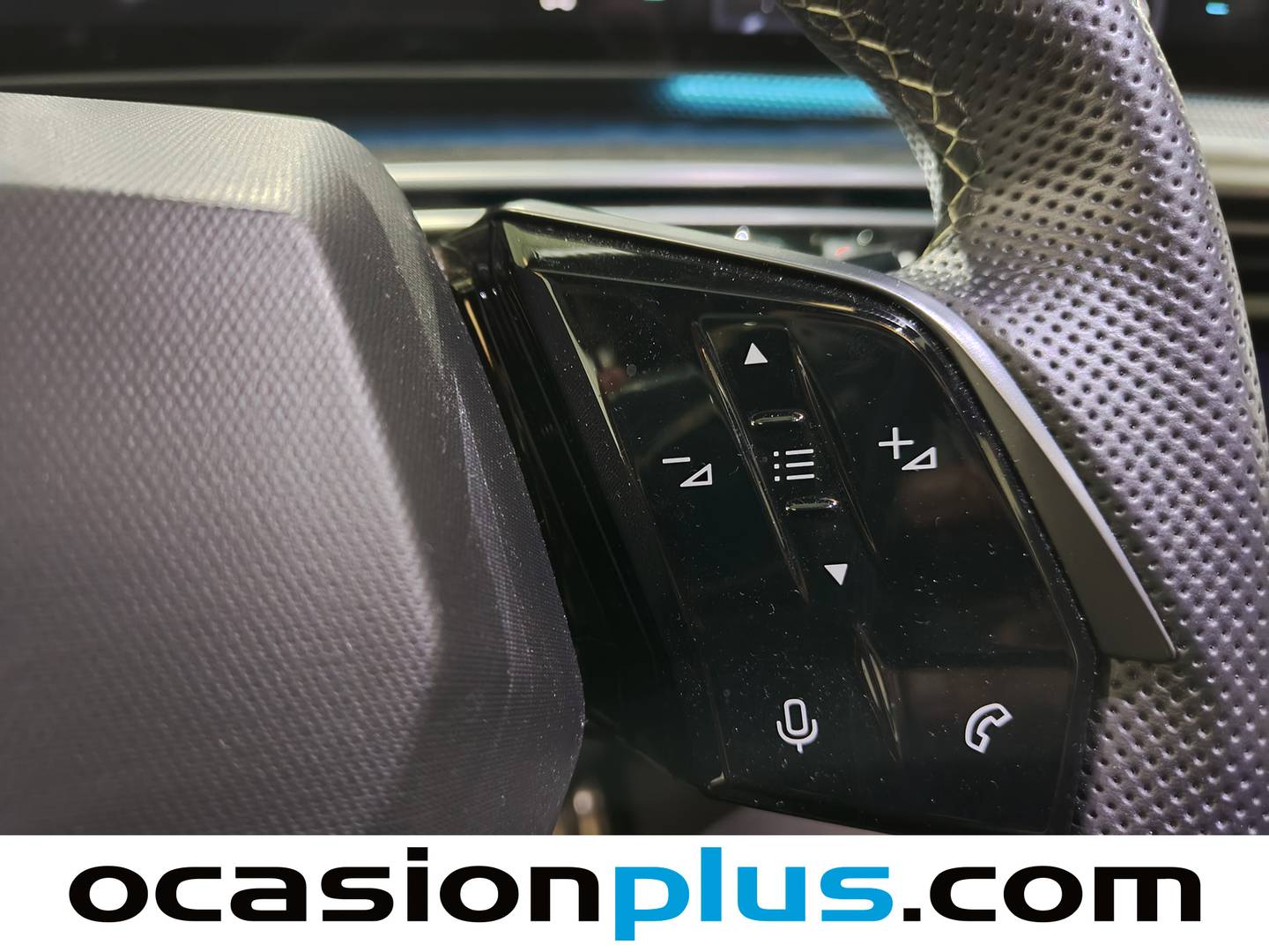 Peugeot 3008 Hybrid Peugeot 3008 Hybrid GT eDCS6 (136 CV) 136cv