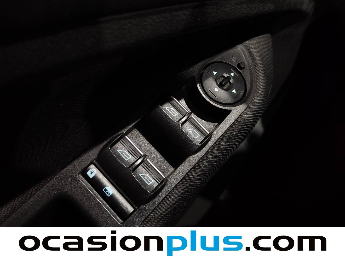 Foto Ford C-Max Ford C-Max 1.5 EcoBoost Titanium (150 CV)