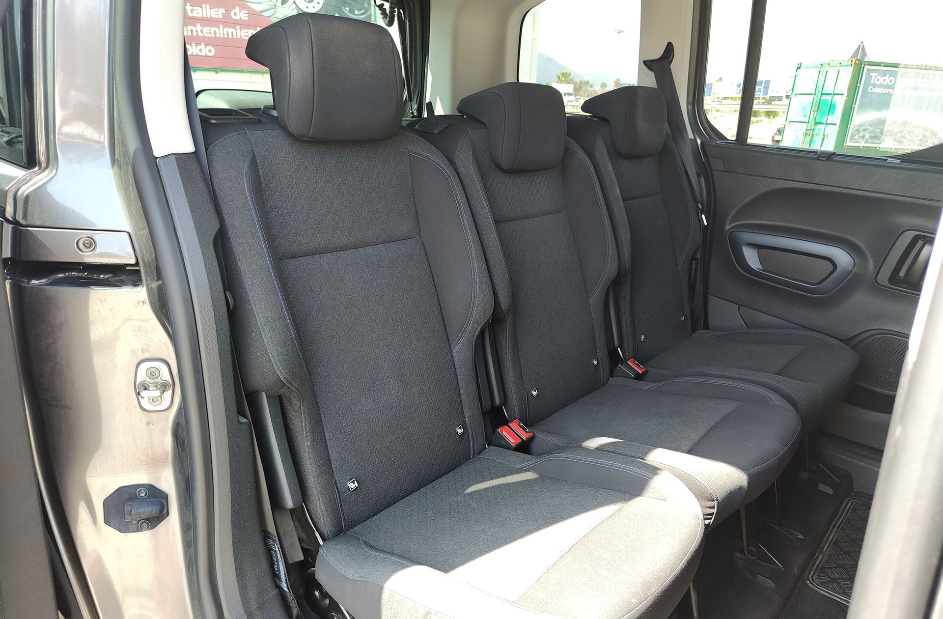 Peugeot Rifter PureTech 110 Allure Standard - foto 13