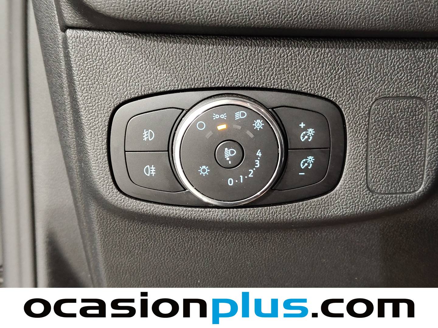 Foto Ford Focus Ford Focus 1.0 Ecoboost MHEV ST-Line Auto (125 CV)