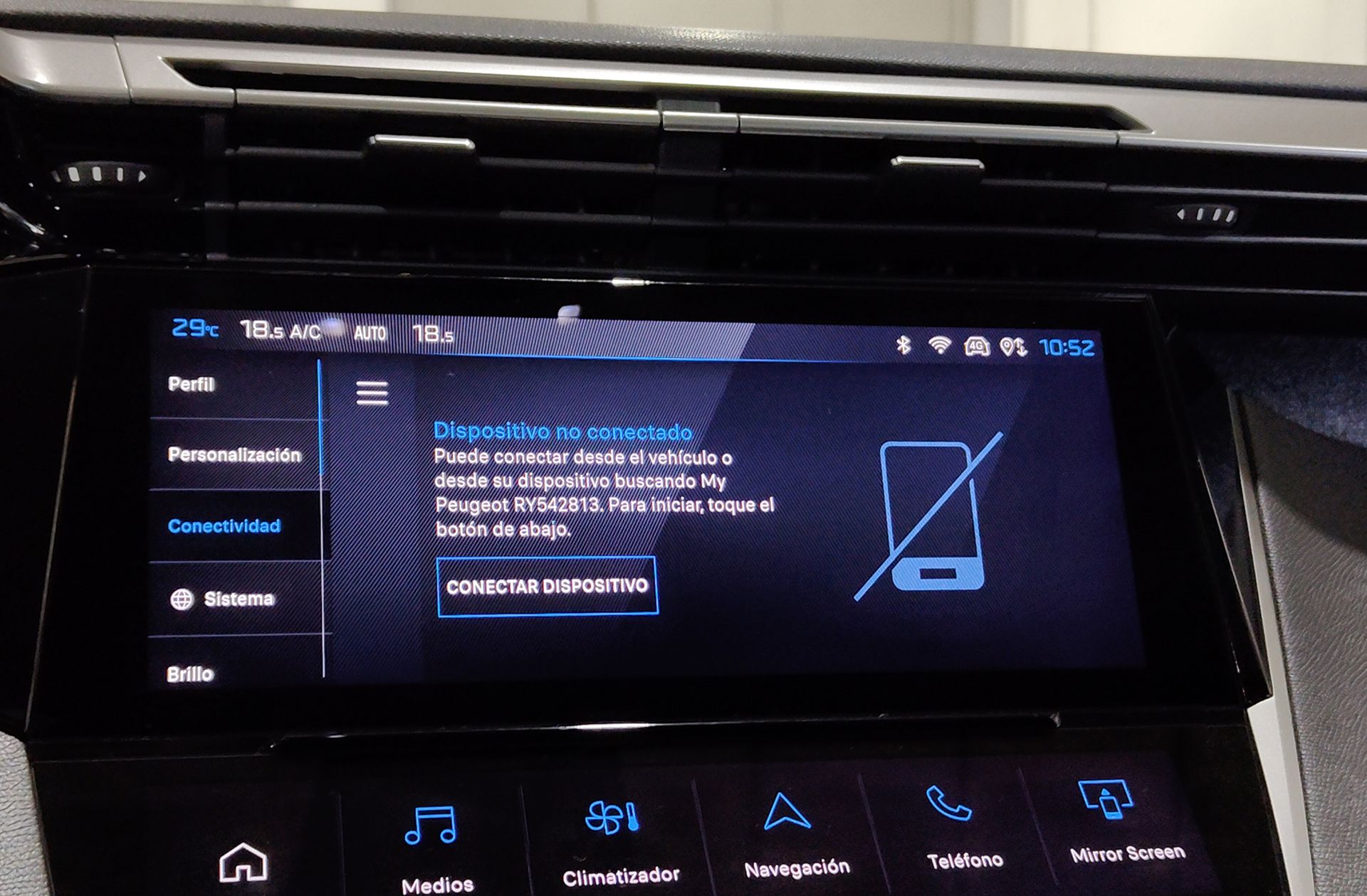 Peugeot 408 Allure PHEV 180 e-EAT8 - foto 33