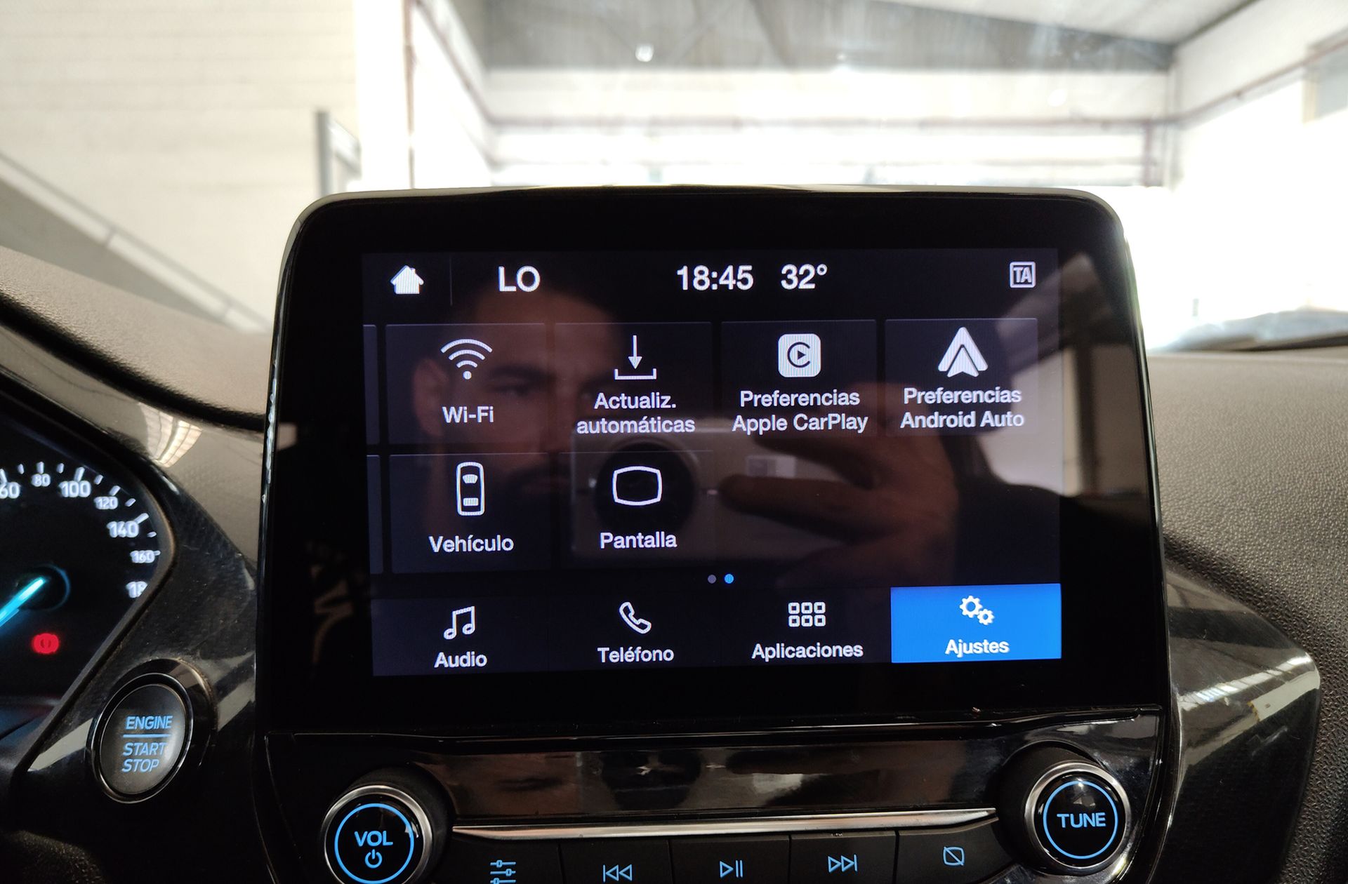 Ford Fiesta 1.0 EcoBoost MHEV ST-Line - foto 8