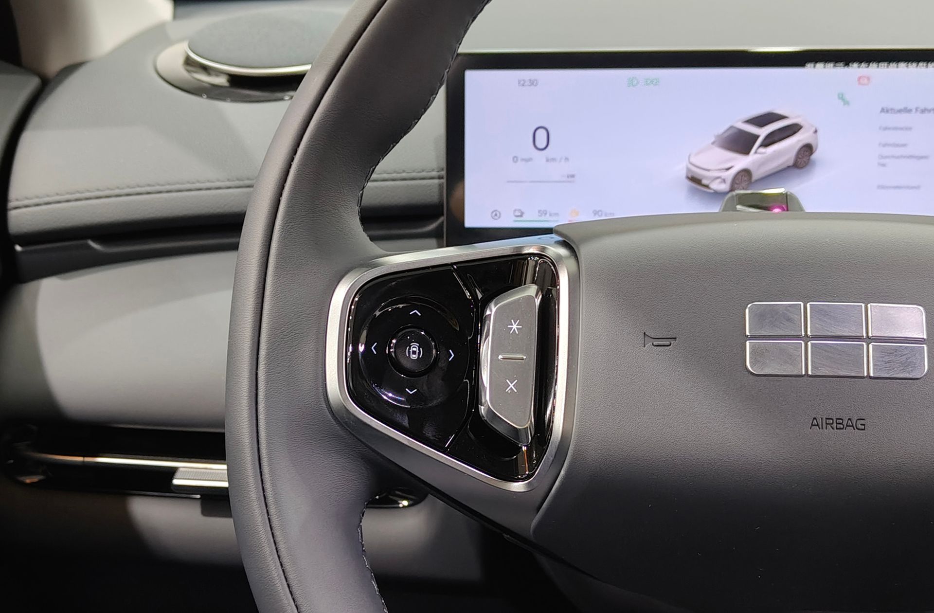 Geely Starray EM-i 1.5 PHEV Pro - foto 28