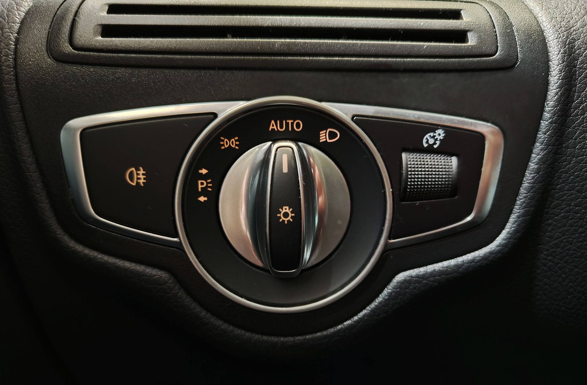 Mercedes-Benz GLC Mercedes GLC 200 4Matic Paquete AMG - foto 12