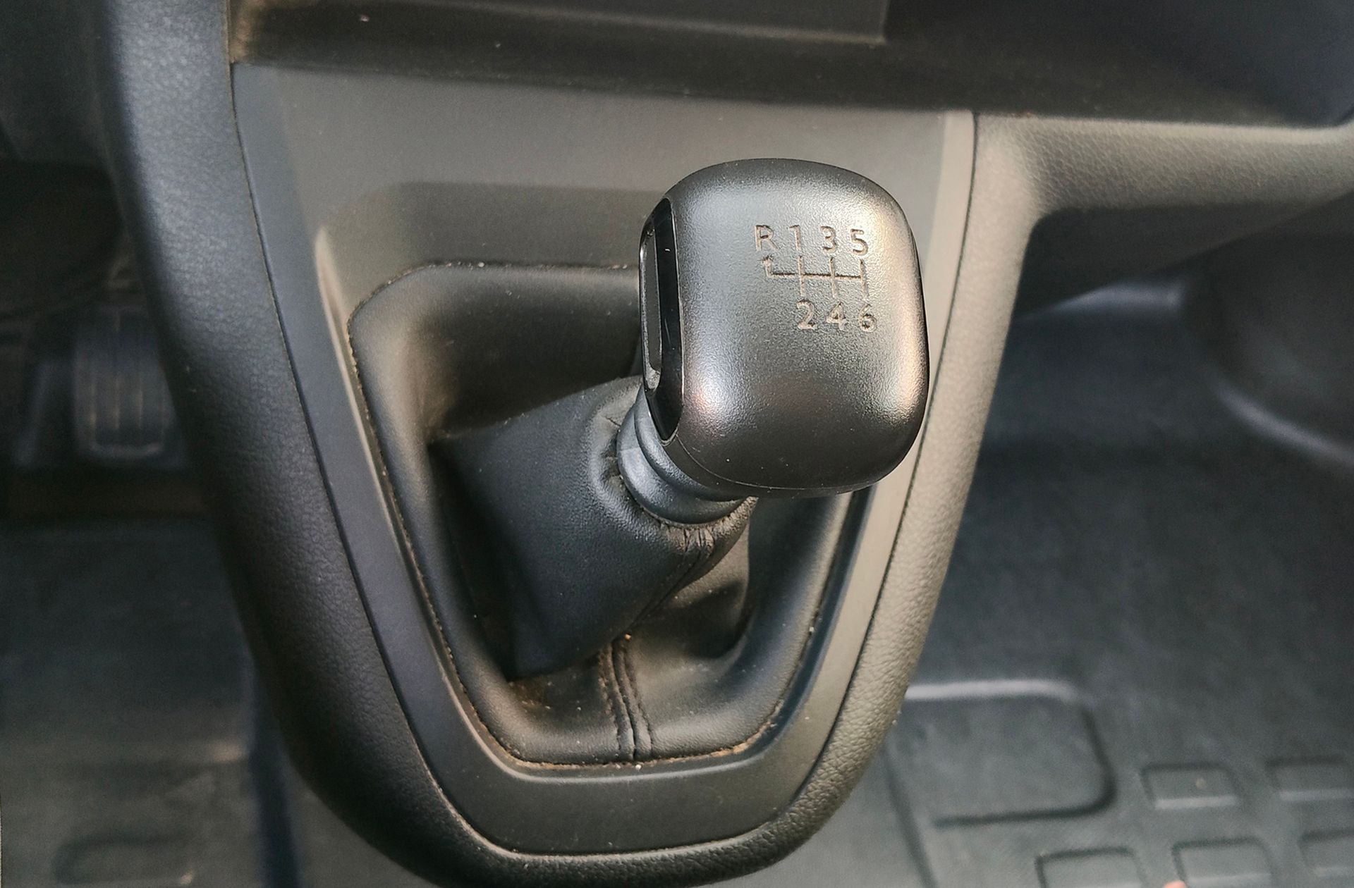 Citroën Jumpy Furgon BlueHDi 120 Talla M - foto 5