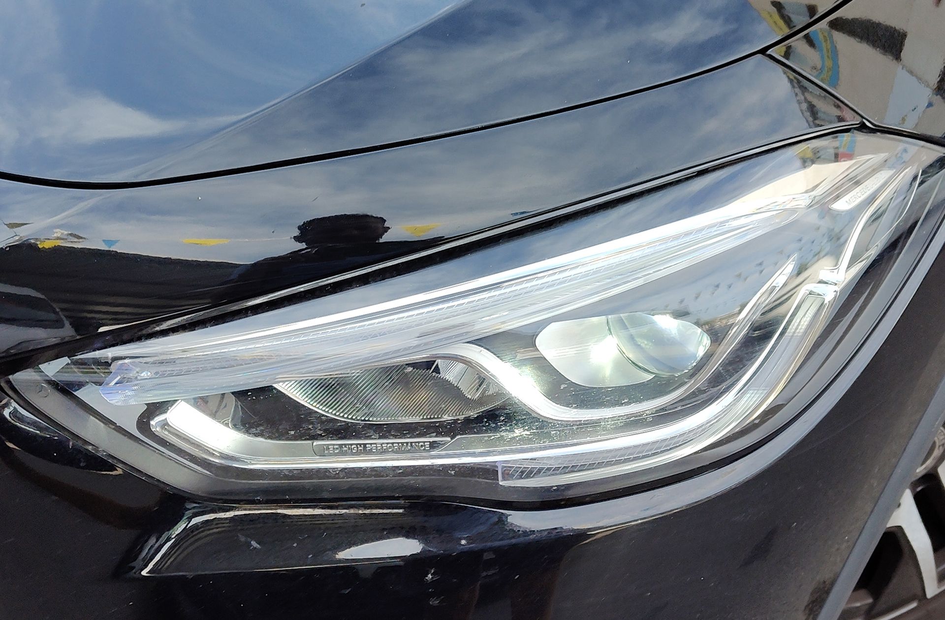 Mercedes-Benz GLA 180 - foto 19