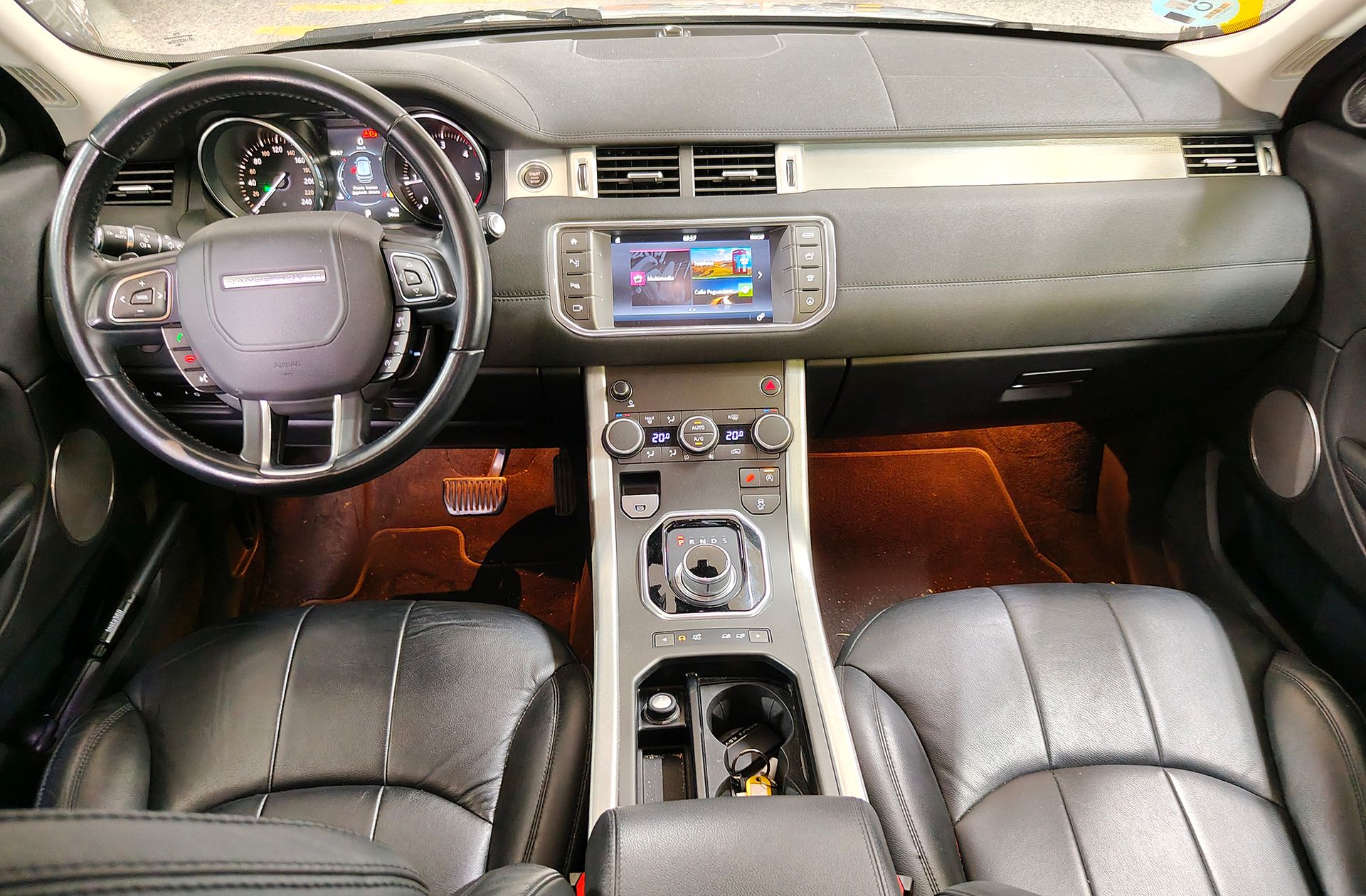 Land Rover Range Rover Evoque 2.0L TD4 SE 4x4 - foto 6