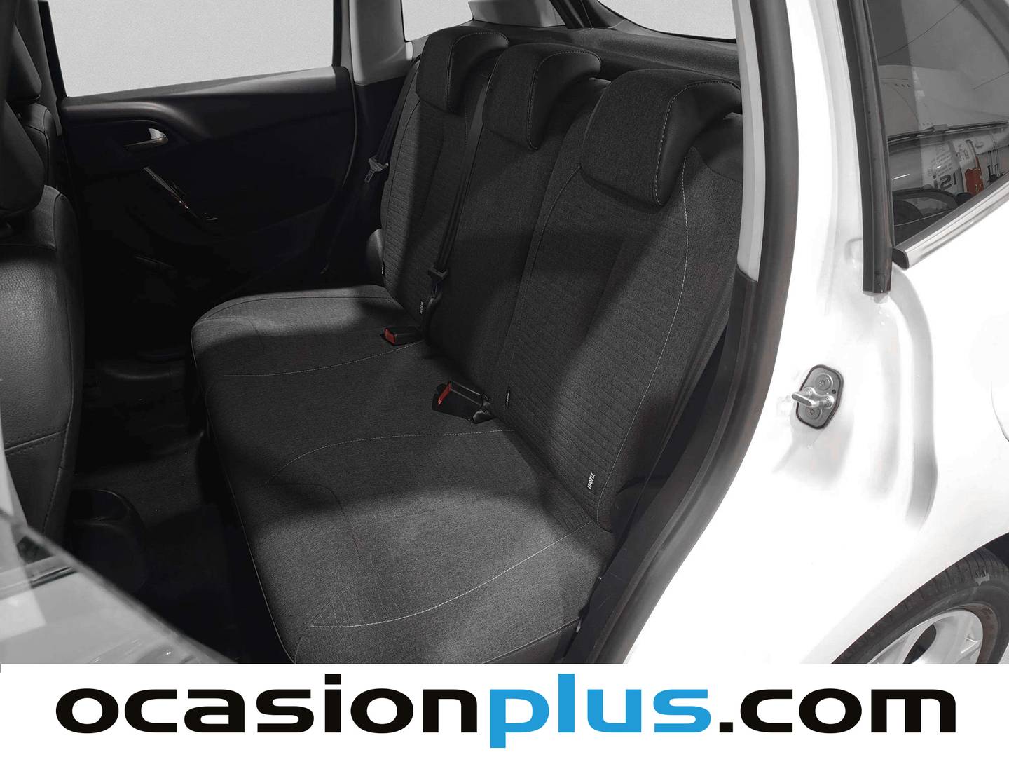 Foto asientos traseros Citroën C3 Citroën C3 PureTech 82 Live Edition (82 CV)