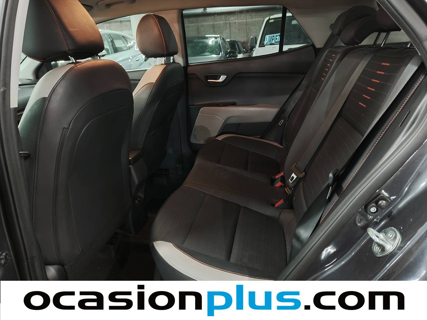 Foto asientos traseros KIA Stonic KIA Stonic 1.0 T-GDi Eco-Dynamic Tech (120 CV)