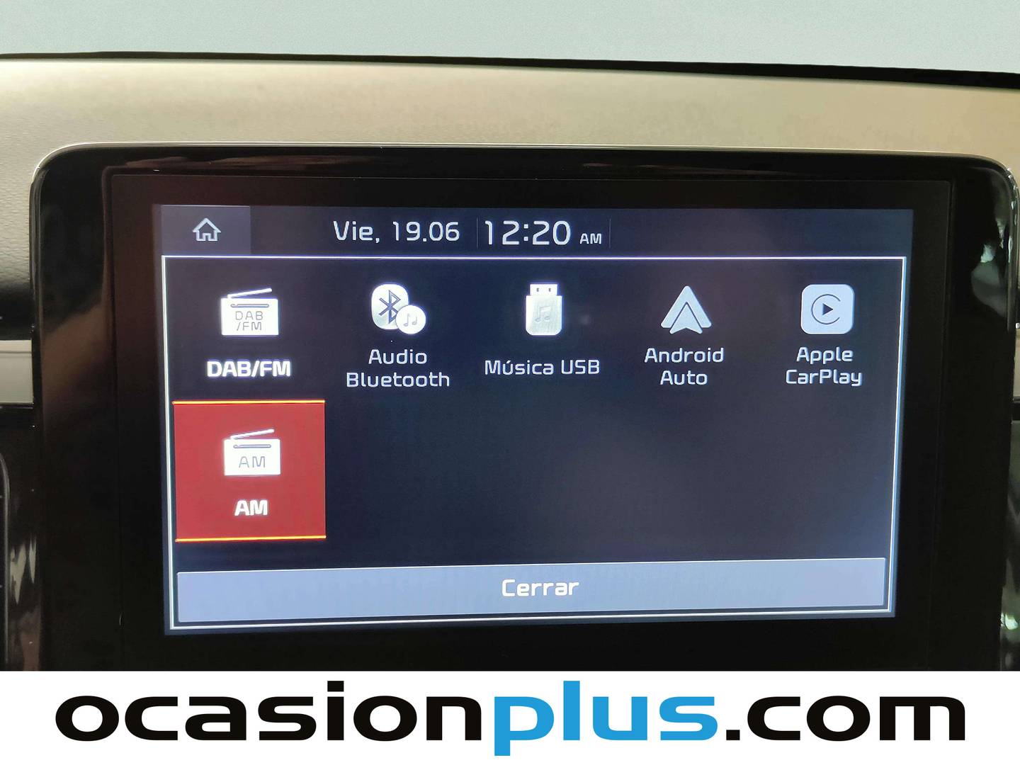 Extras y acabados del KIA Stonic KIA Stonic 1.0 T-GDi Concept  (100 CV)