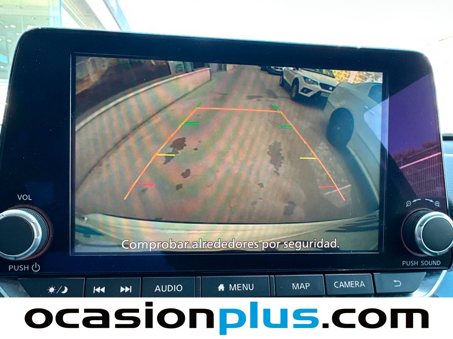 Extras del Nissan JUKE Nissan Juke DIG-T N-Connecta 4x2 DCT (114 CV)