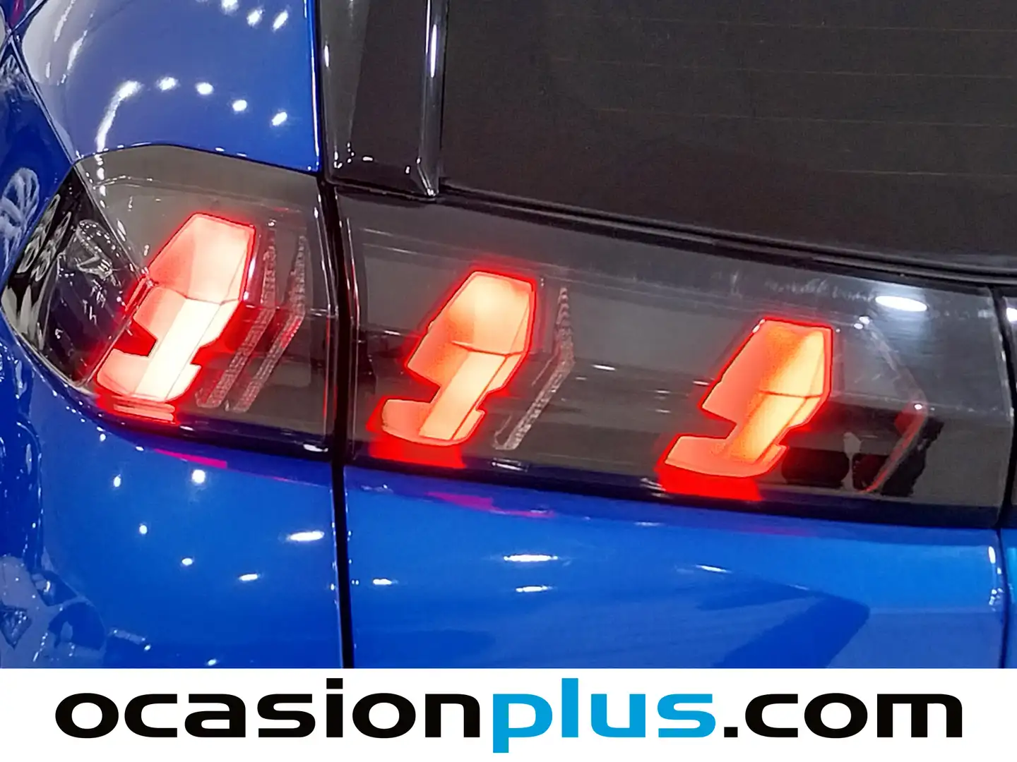 Foto Peugeot 2008 Peugeot 2008 PureTech 130 S&S Allure Pack EAT8 (130 CV)