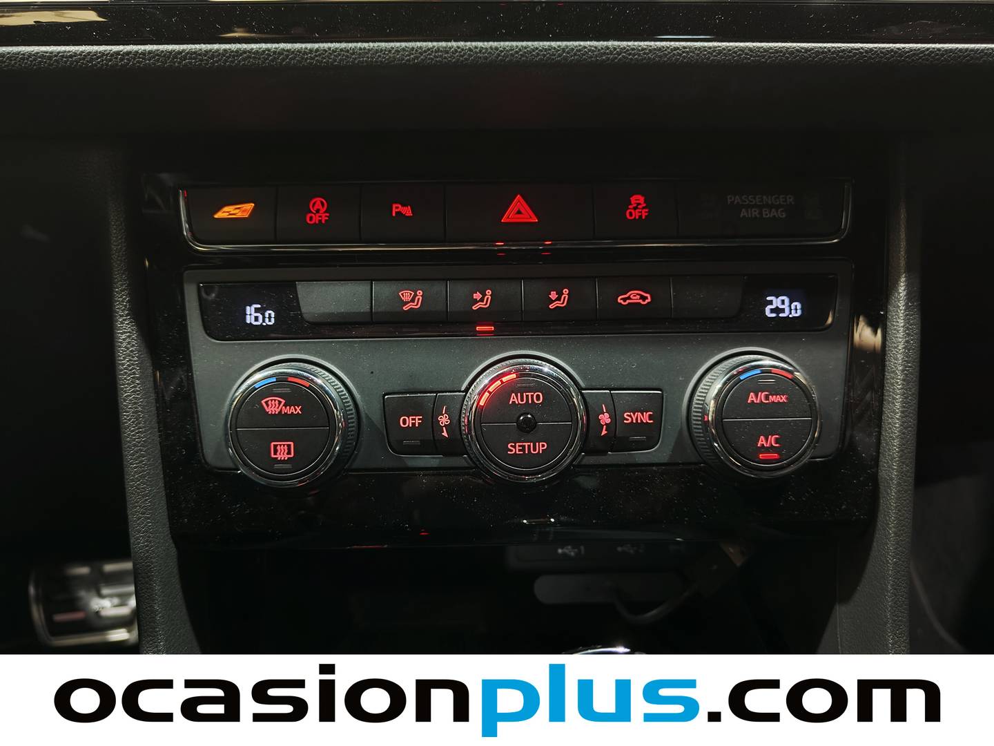 Foto Seat León SEAT León ST ST 2.0 TSI S&S Cupra 4Drive DSG (300 CV)