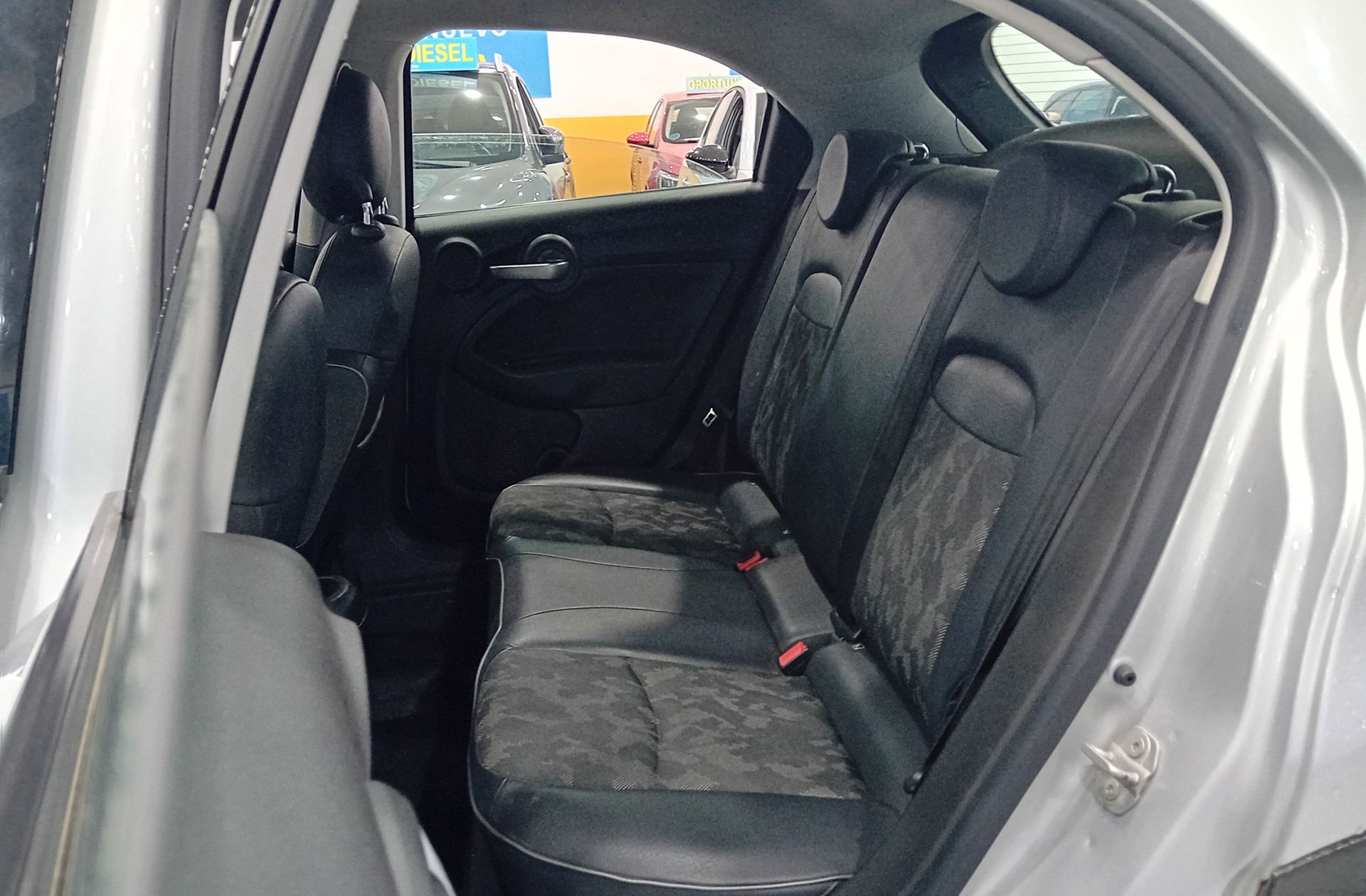 Fiat 500X 1.6 MultiJet Cross 4x2 - foto 9