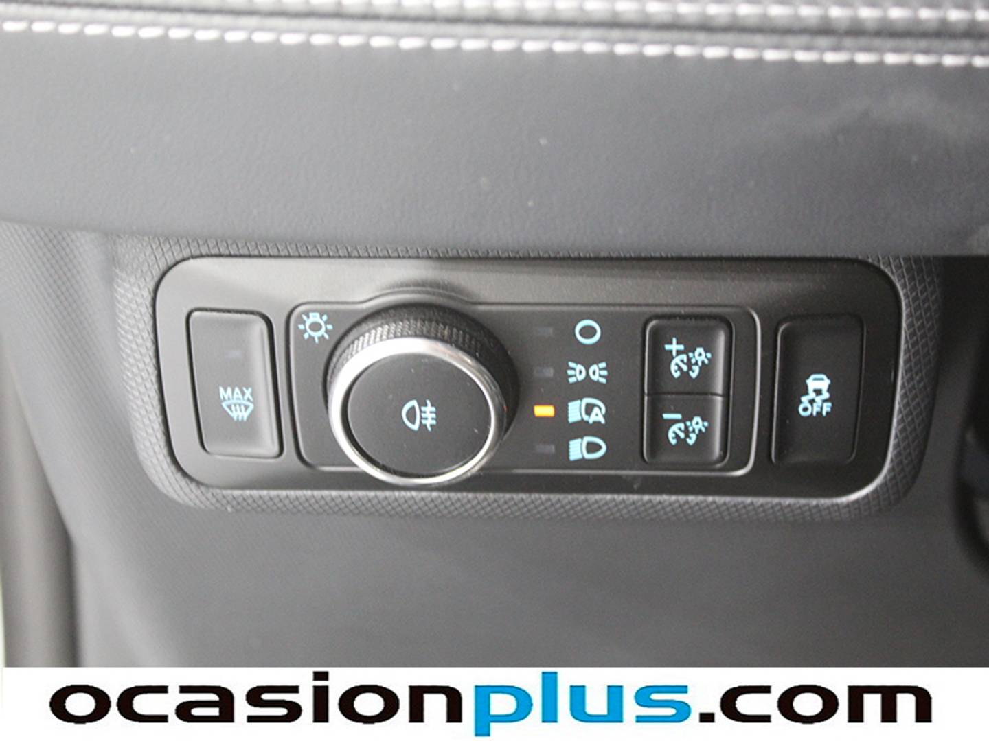 Foto Ford Mustang Mach-E Ford Mustang Mach-E Base Rango Estandar RWD (269 CV)