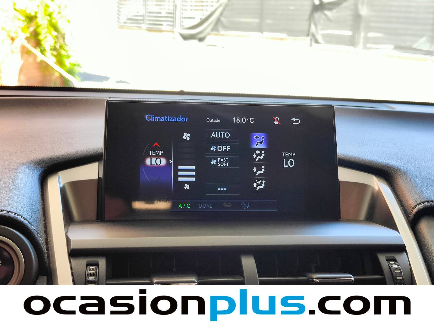 Lexus NX Lexus NX 300h Corporate 2WD (197 CV) automático