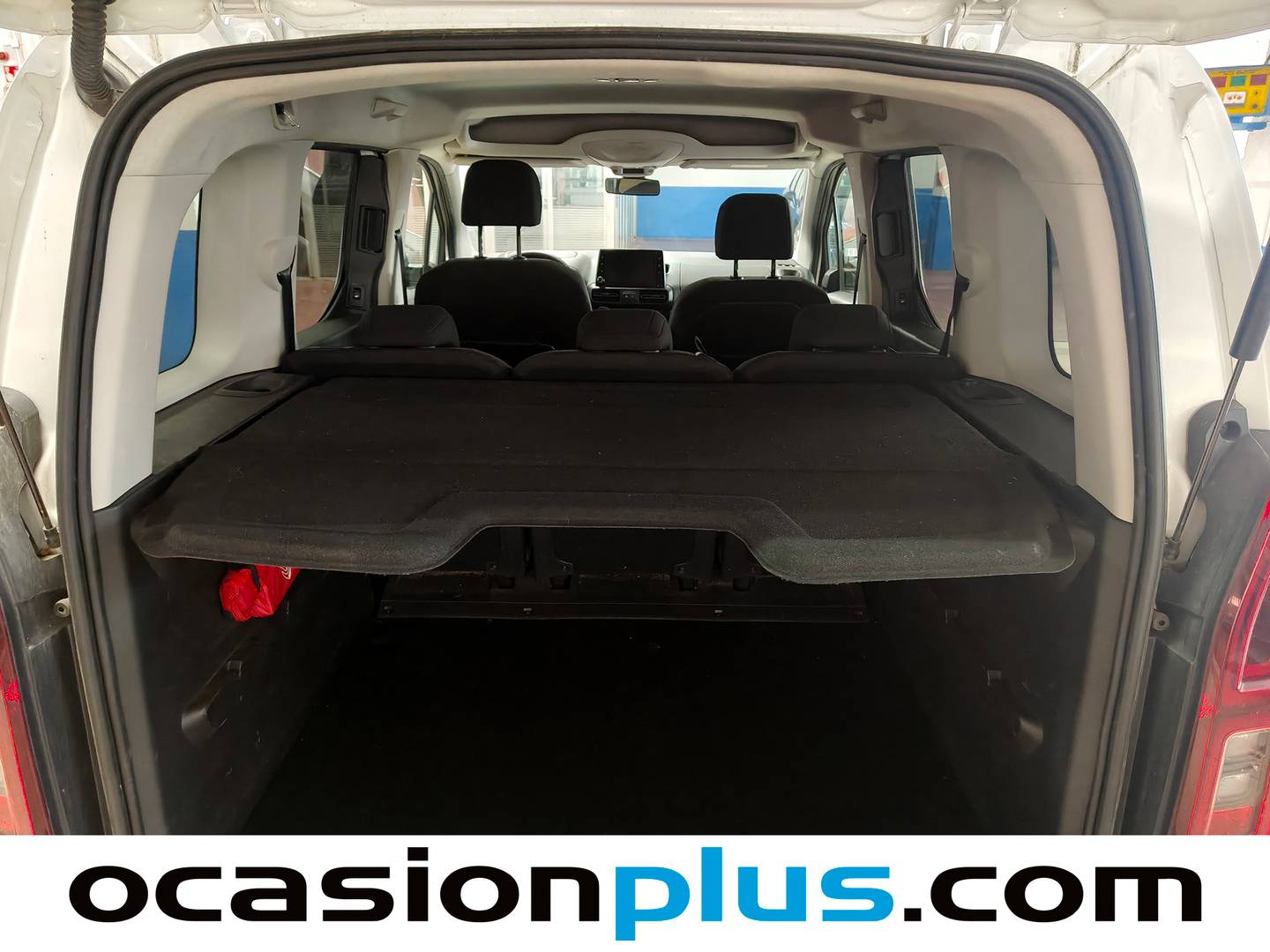 Fotos maletero Citroën Berlingo Citroën Berlingo BlueHDi 100 S&S Talla M Shine (102 CV)