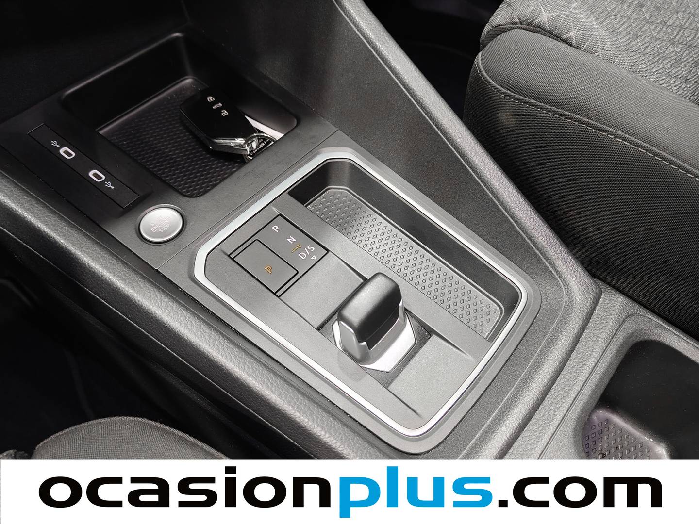 Ford Tourneo Connect Ford Tourneo Connect 2.0 Ecoblue S&S Titanium Auto (122 CV) 7 Plazas de segunda mano