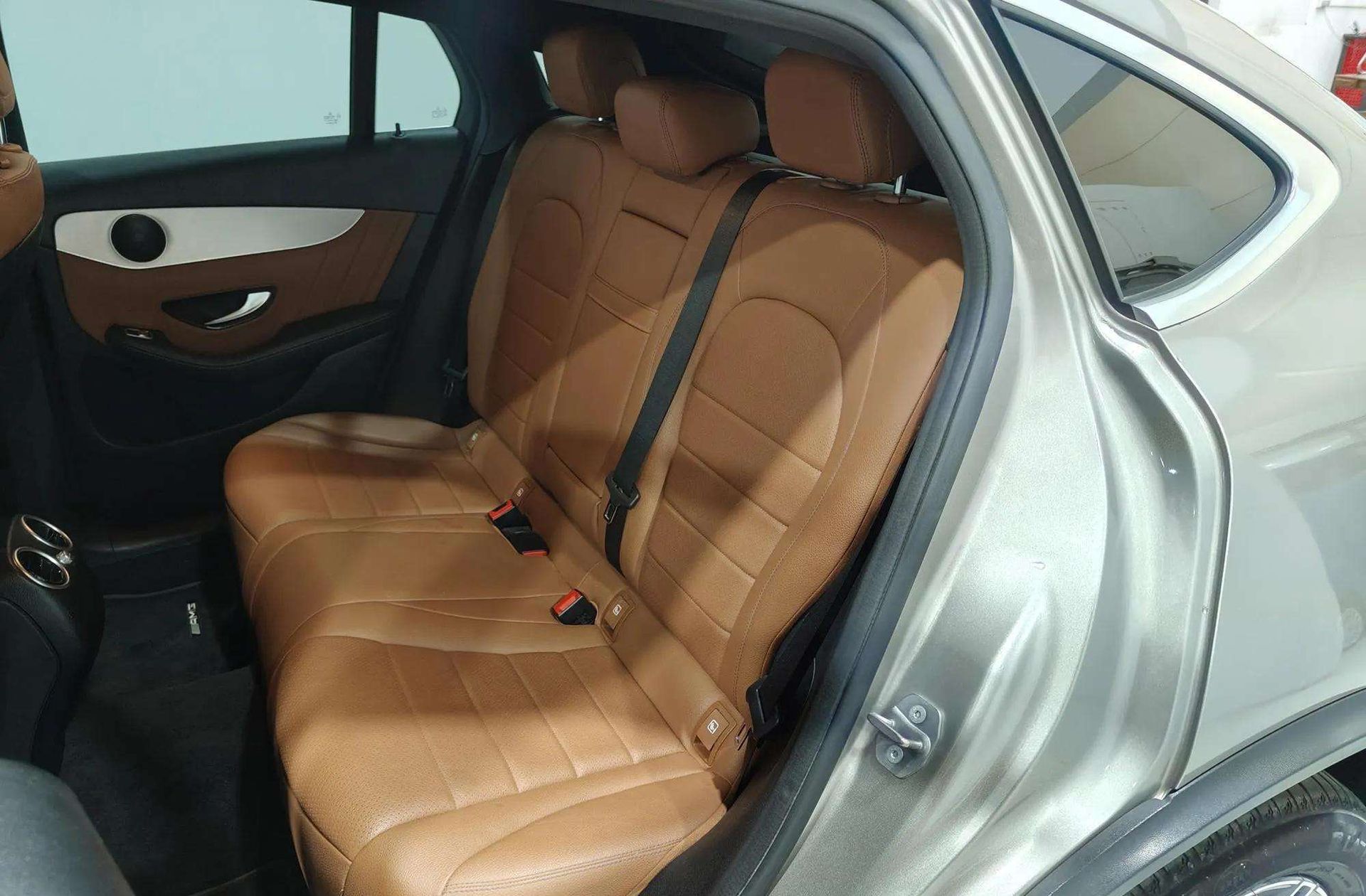 Mercedes-Benz GLC 300 4Matic Pack AMG - foto 18