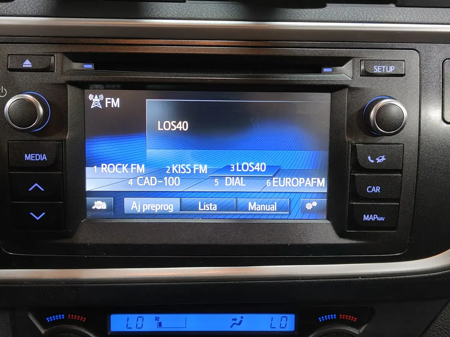 Foto Toyota Auris Toyota Auris Hybrid Touring Sports Advance (136 CV)