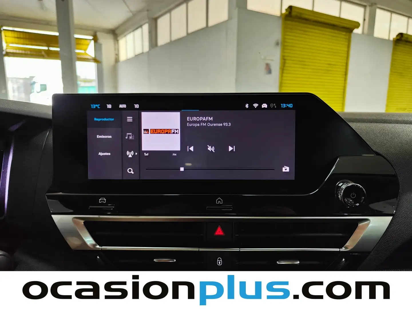 Foto Citroën C4 X Citroen C4 X PureTech 130 S&S Plus EAT8 (131 CV)