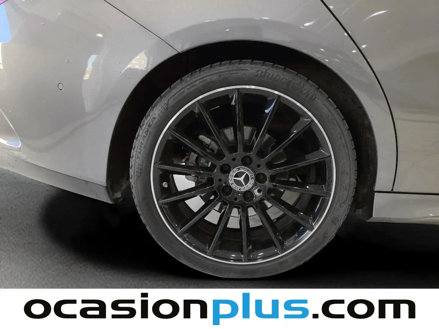 Foto Mercedes CLA Mercedes-Benz CLA Shooting Brake CLA 200 d (150 CV) Pack AMG