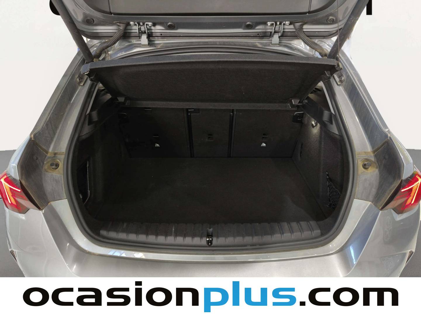 Fotos maletero BMW Serie 1 BMW Serie 1 120i (170 CV) Pack M