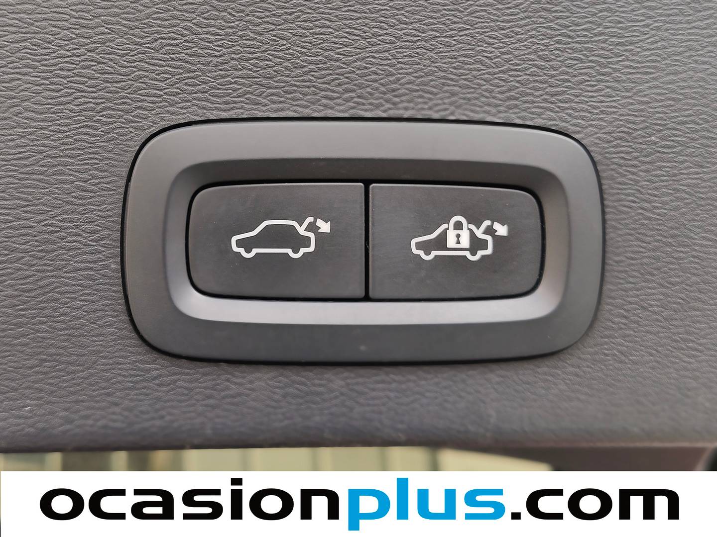 Fotos maletero Volvo XC40 Volvo XC40 T3 R-Design Auto (163 CV)