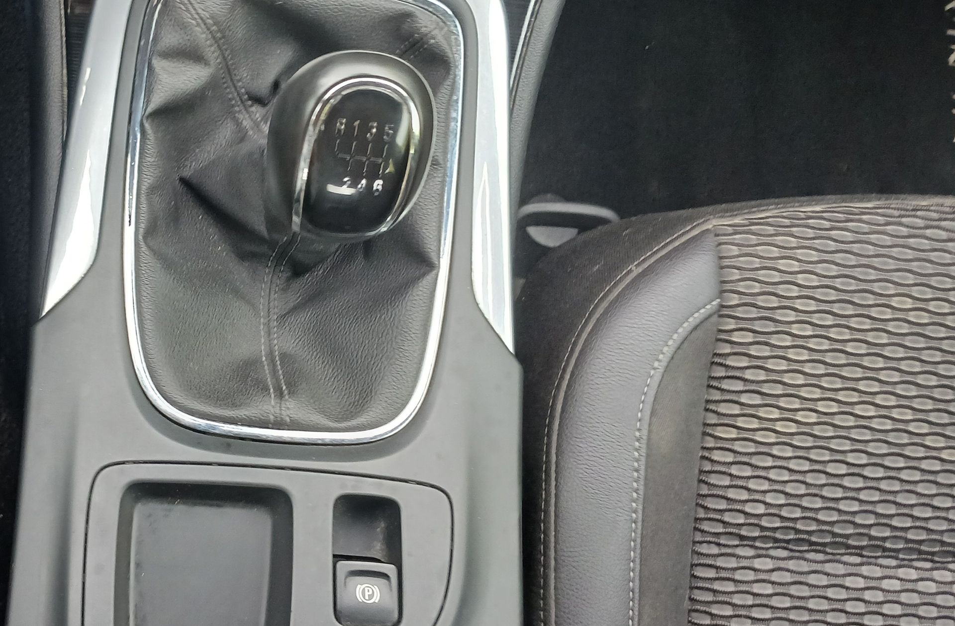 Opel Insignia 1.6 CDTI ecoFlex Excellence - foto 5