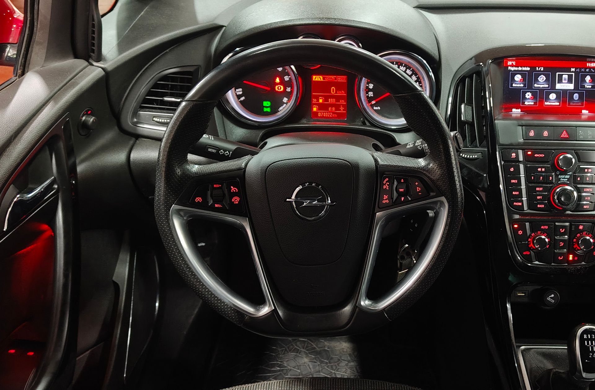 Opel GTC Astra GTC 1.4 Turbo Sportive - foto 19