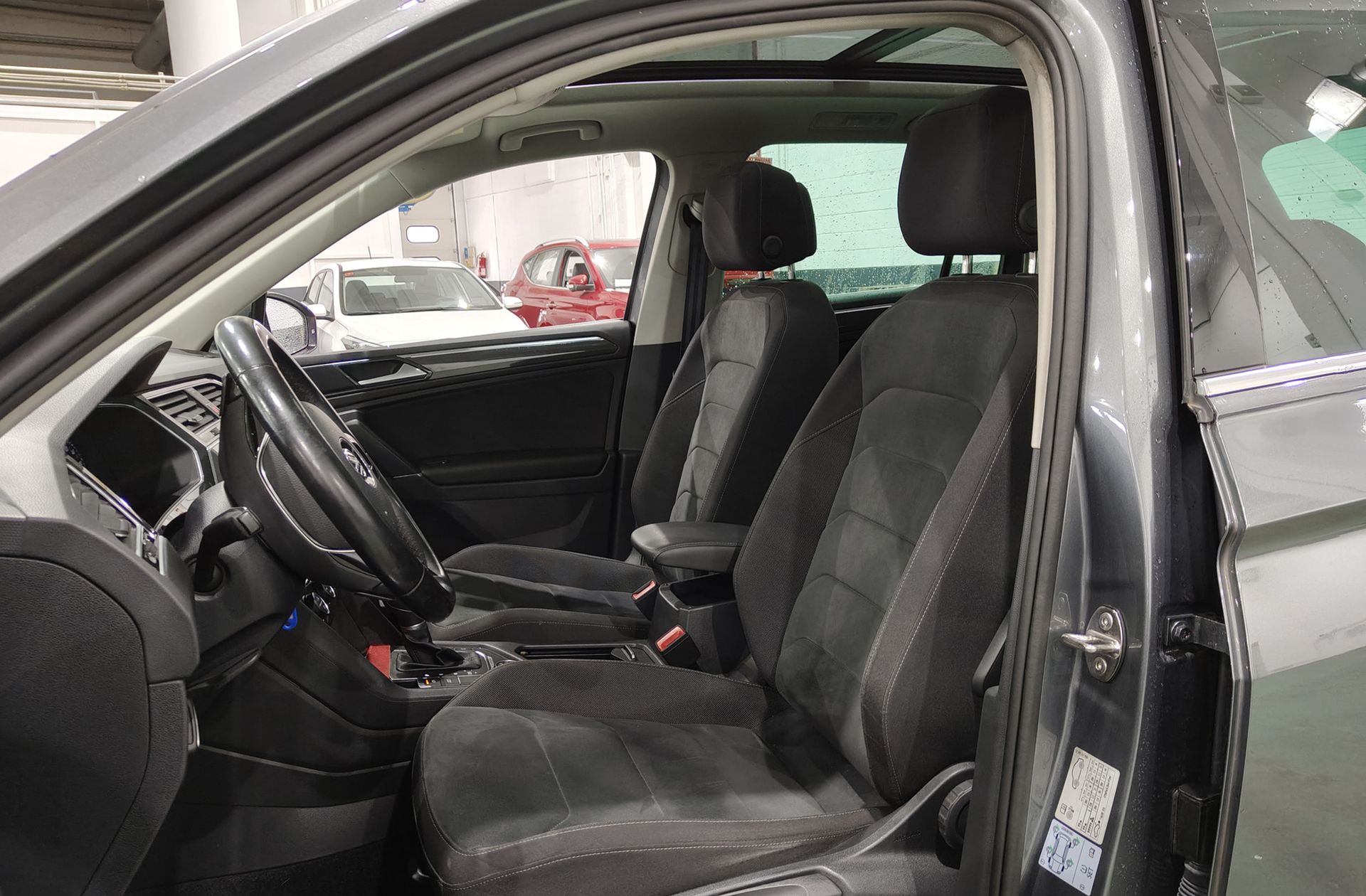 Volkswagen Tiguan Sport 2.0 TSI 4Motion DSG - foto 11