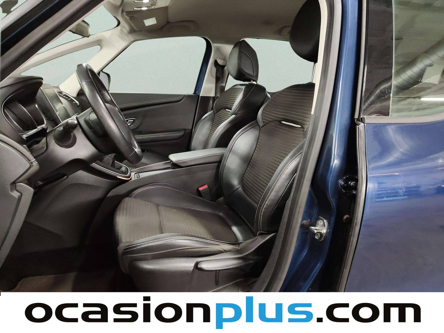 Foto asientos delanteros Renault Grand Scénic Renault Grand Scenic Zen TCe (130 CV) 7 Plazas