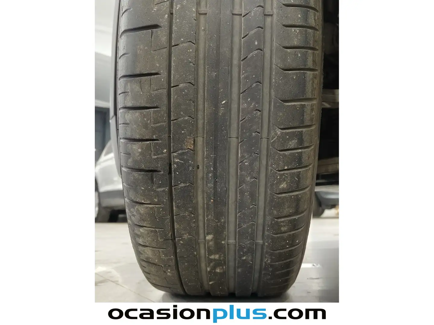 Foto Mercedes GLB Mercedes-Benz GLB 200 d (150 CV) Pack AMG 7 Plazas