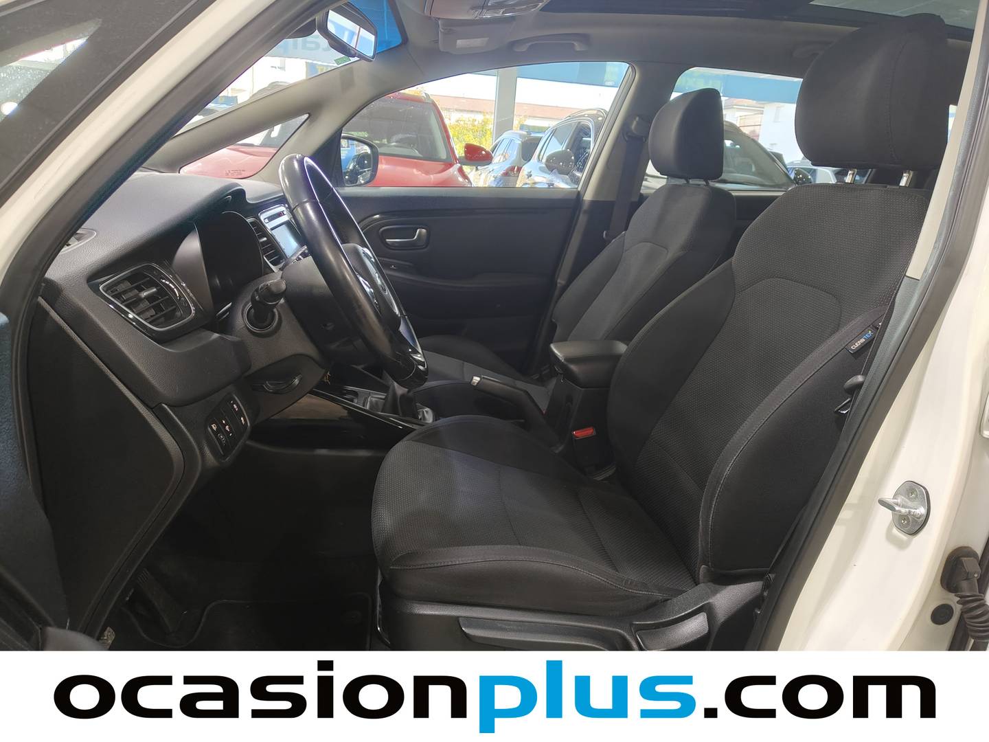 Foto KIA Carens Kia Carens 1.7 CRDi VGT Eco-Dynam x-Tech (115 CV)