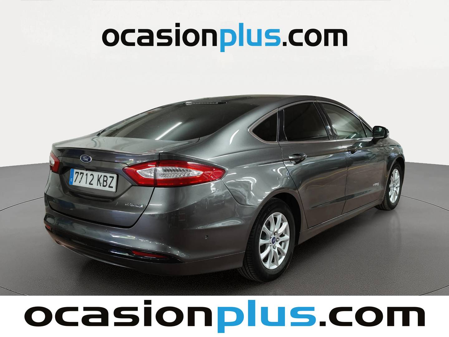 Foto trasera Ford Mondeo Ford Mondeo 2.0 Híbrido HEV Sedan Titanium (187 CV) derecha