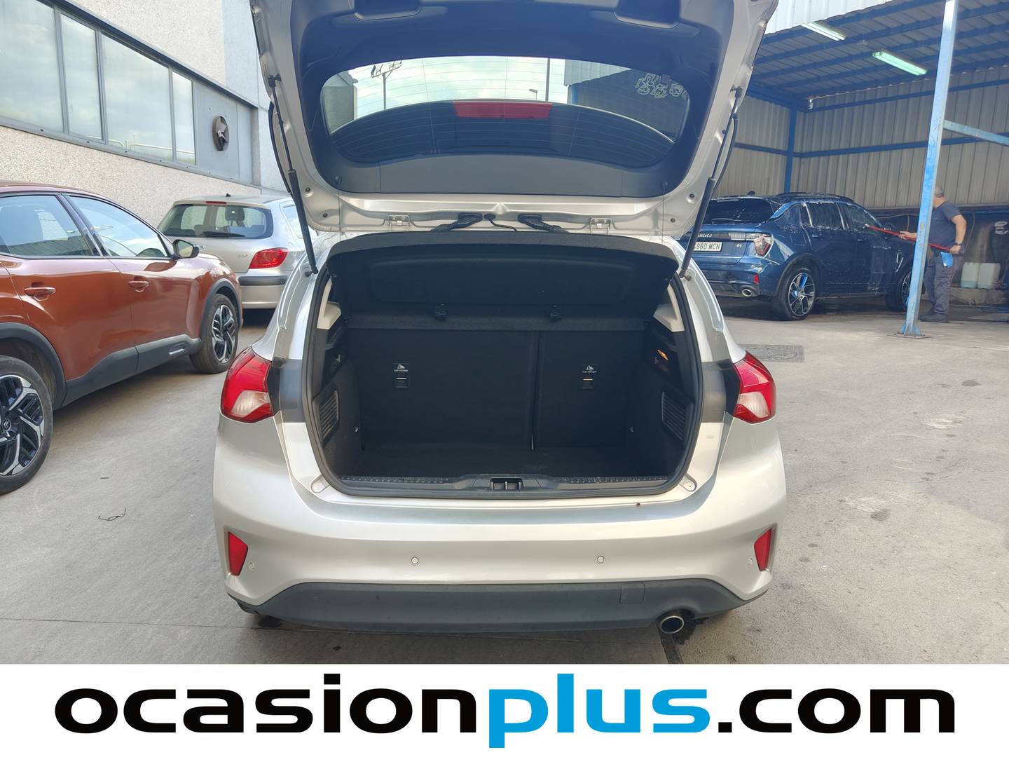Fotos maletero Ford Focus Ford Focus 1.5 Ecoblue Trend+ (120 CV)