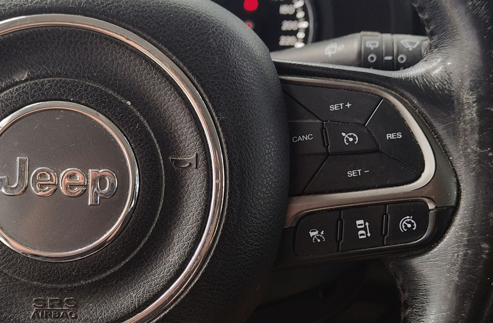 Jeep Renegade 1.6 MultiJet Limited 4x2 - foto 23