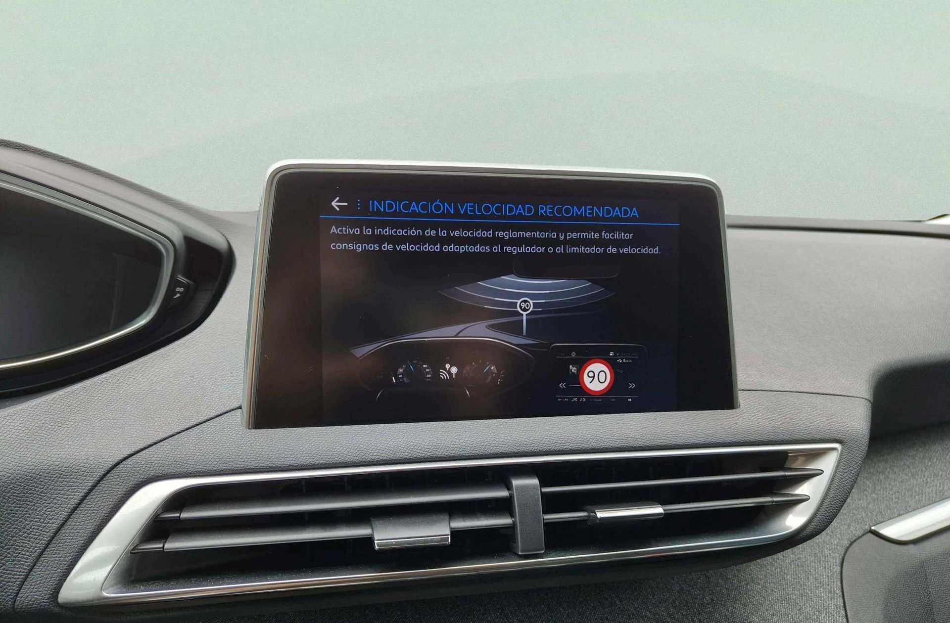 Peugeot 3008 PureTech 130 Allure - foto 15