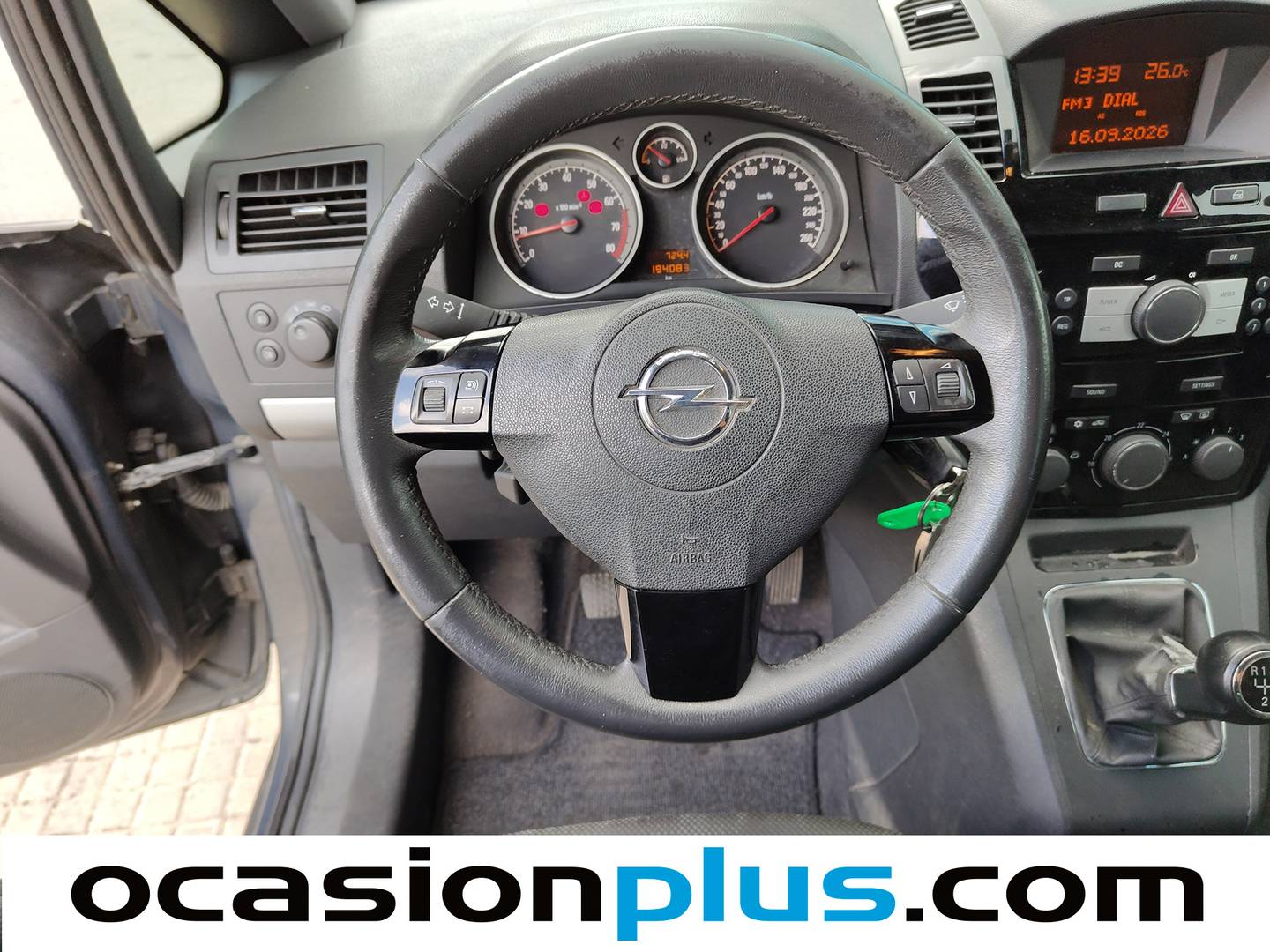 Equipamiento del Opel Zafira Opel Zafira 1.6 16v Family (115 CV) 7 Plazas