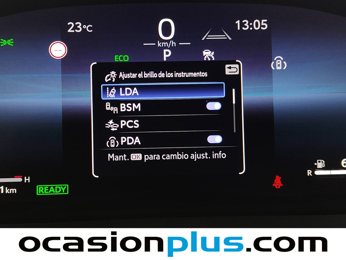 Acabados Toyota C-HR Toyota C-HR 140H Advance (140 CV)
