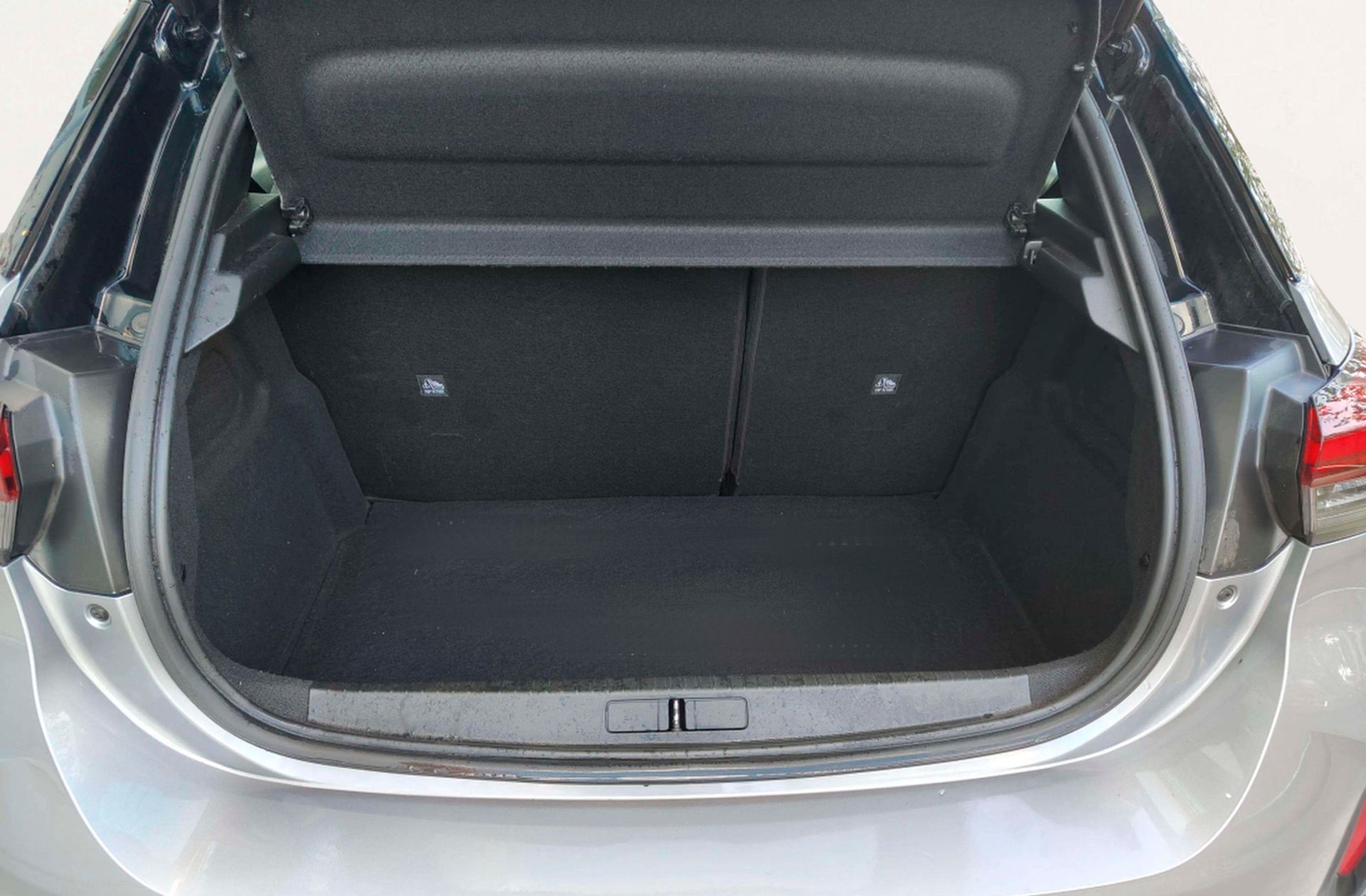 Opel Corsa 1.2T XHL GS - foto 13