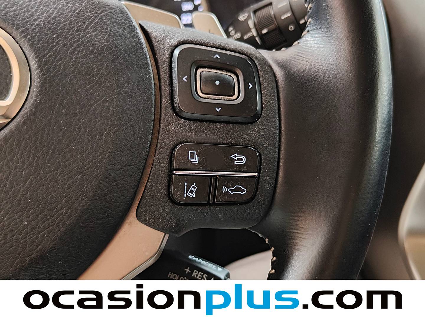 Lexus NX Lexus NX 300h Business Navigation 2WD (197 CV) seminuevo