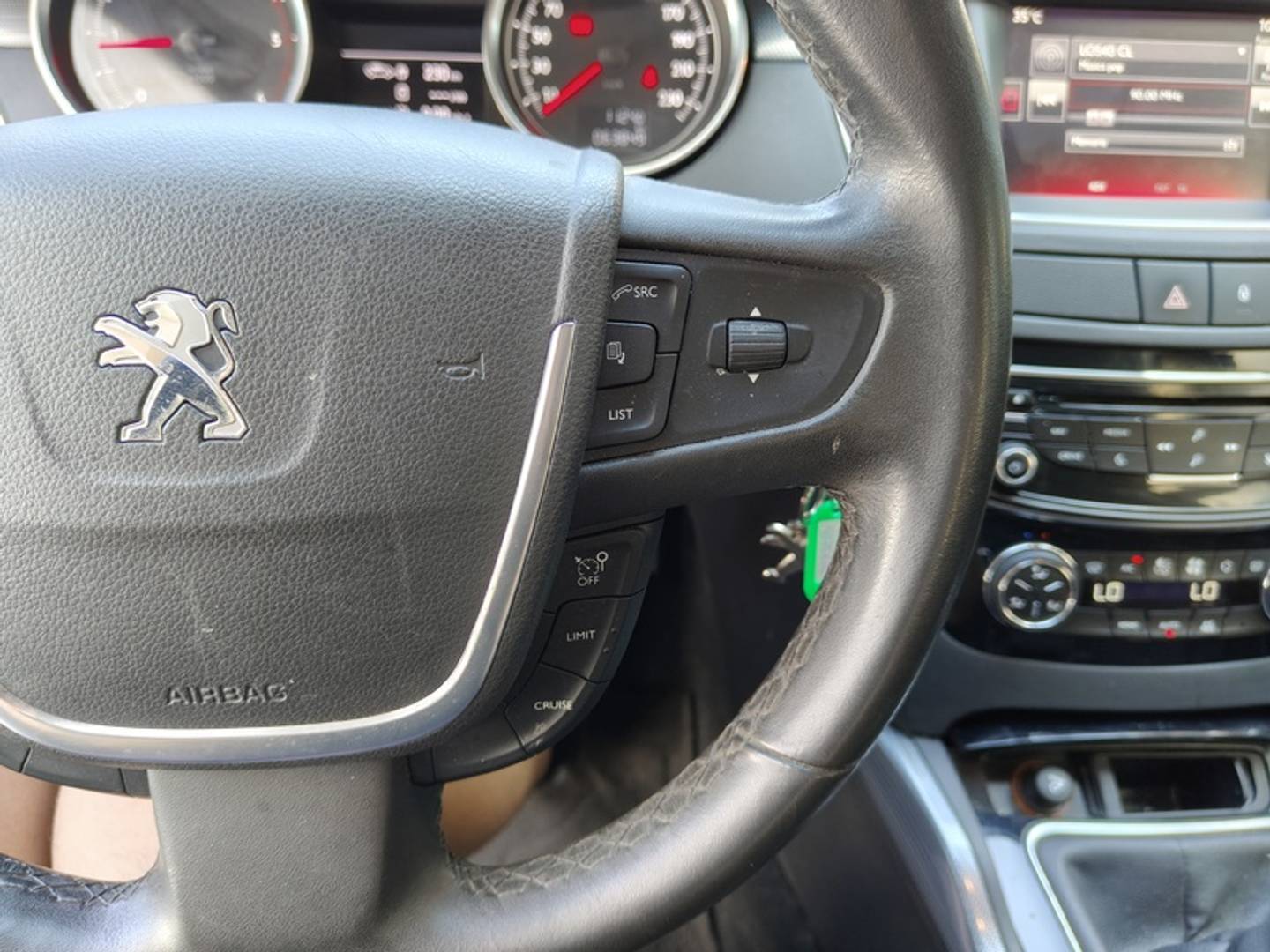 Foto Peugeot 508 Peugeot 508 SW Peugeot 508 SW 1.6 BlueHDI Active 88 kW (120 CV)