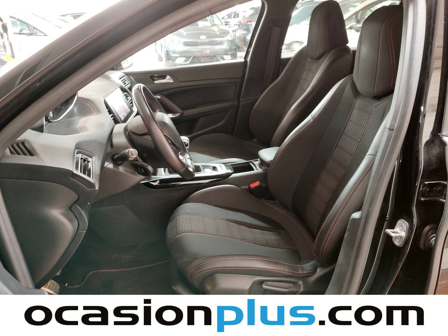 Foto asientos delanteros Peugeot 308 Peugeot 308 PureTech 130 S&S GT Line (130 CV)