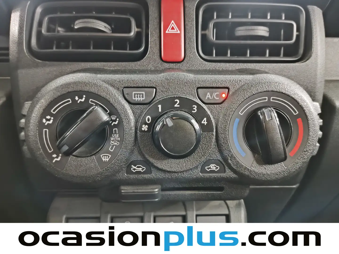 Foto Suzuki Jimny Suzuki Jimny 1.5 JX (102 CV) 4X4