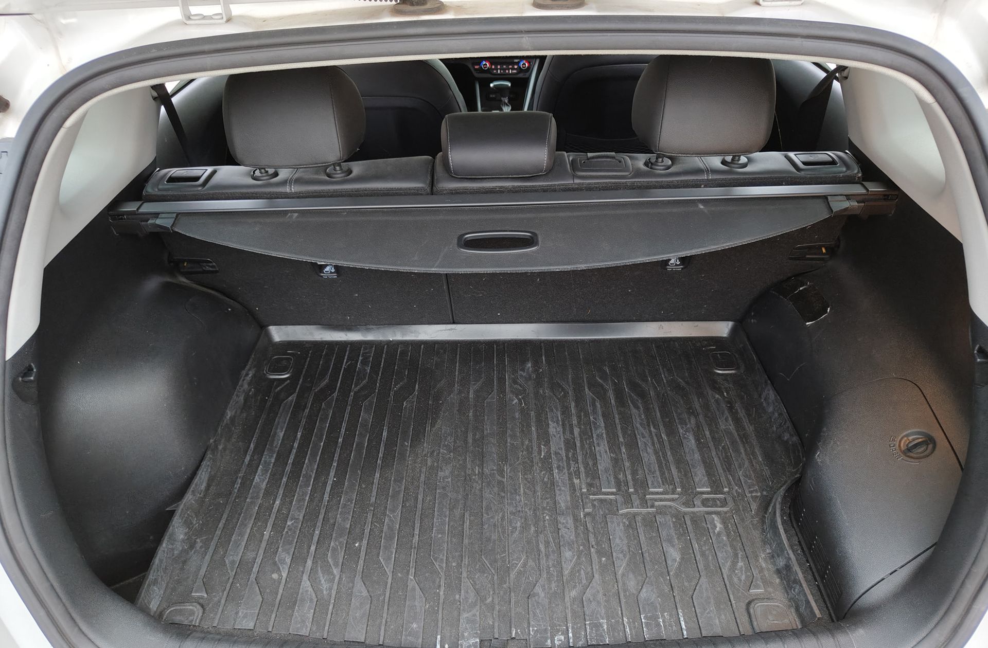 Kia Niro 1.6 GDi PHEV Híbrido Emotion - foto 18