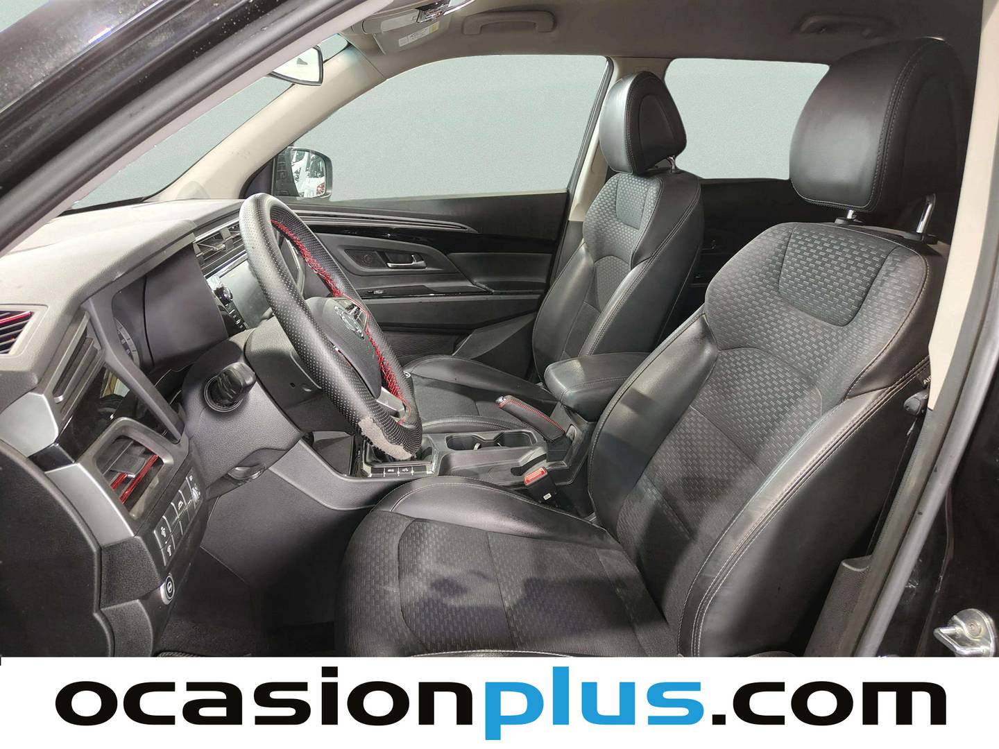 Foto asientos delanteros SsangYong Korando SsangYong Korando G15T Urban Plus (149 CV)
